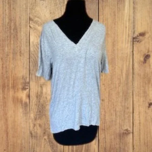 Grey V Neck Hi/Lo Shirt (2) - Picture 1 of 5